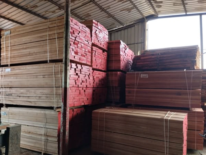 Bois hêtre qualité A+ La 50 (3) Bois hêtre qualité A+ La 50 (3)